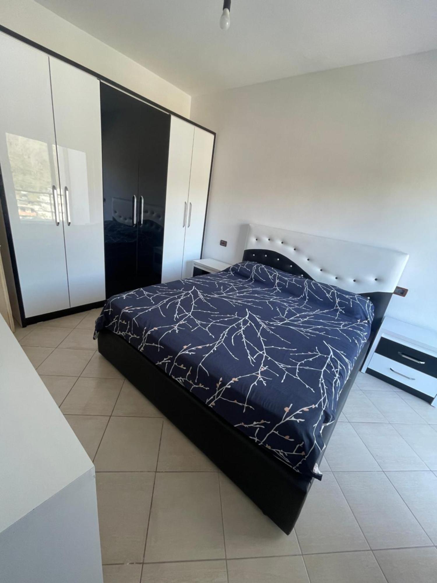 Apartament Shkembi I Kavajes ドゥラス エクステリア 写真